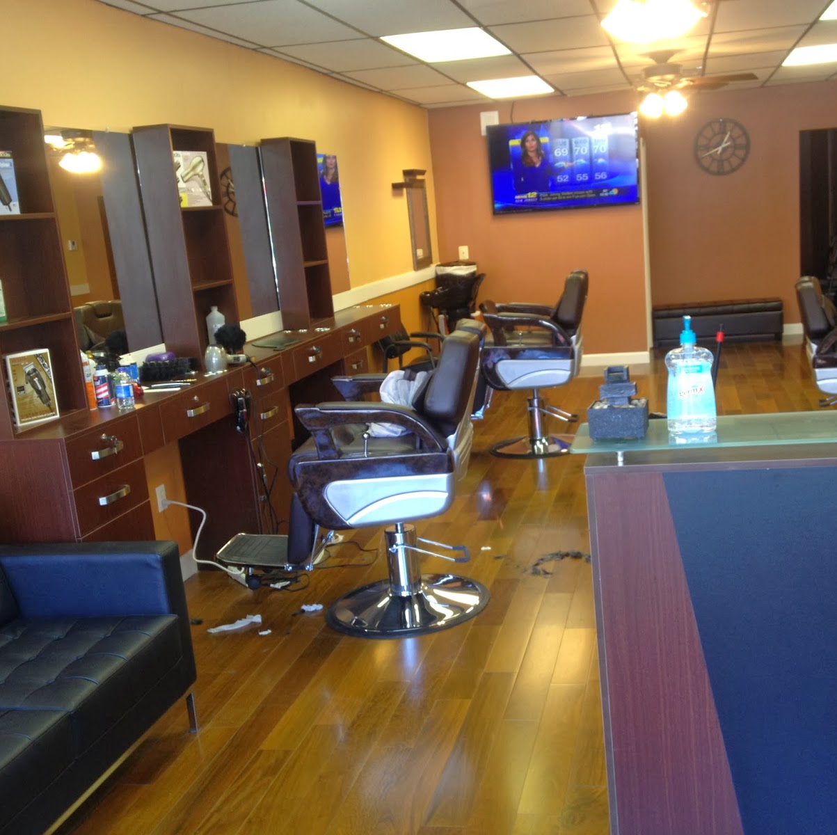 Photo of Signature Cuts BarberShop in Nutley City, New Jersey, United States - 1 Picture of Point of interest, Establishment, Health, Hair care