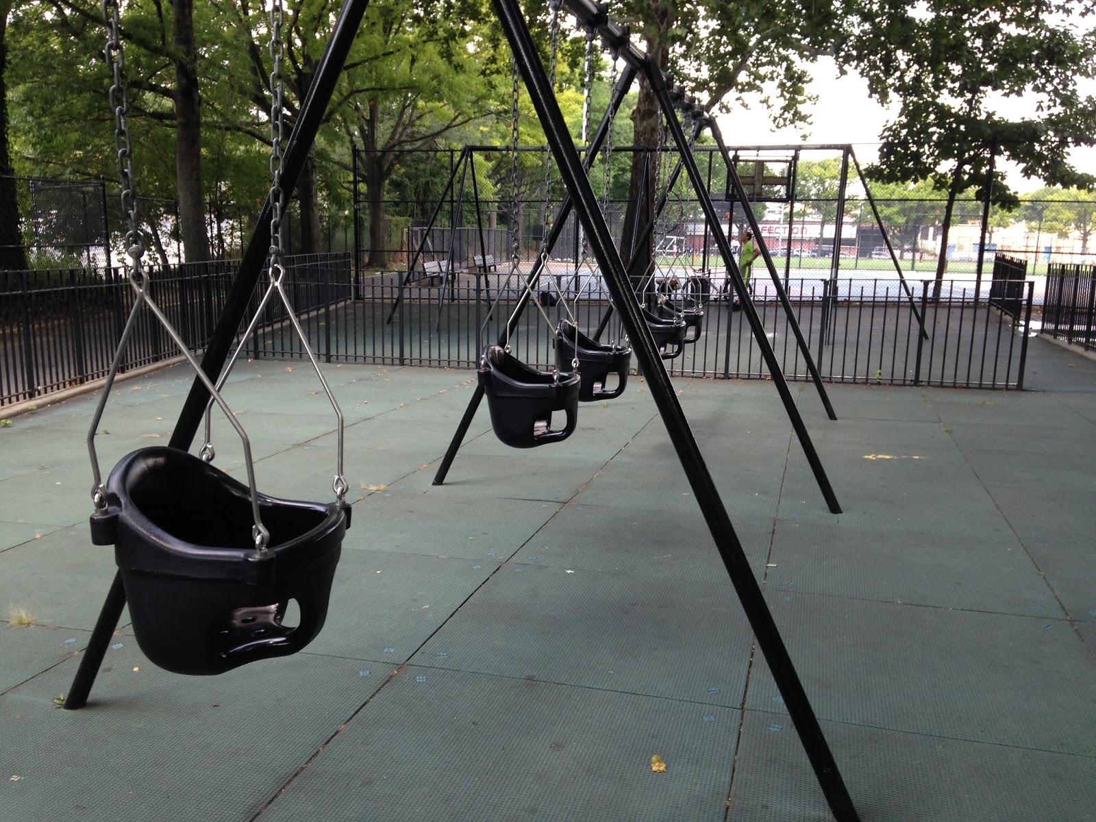 Photo of Saint Michael's Playground in Astoria City, New York, United States - 5 Picture of Point of interest, Establishment, Park