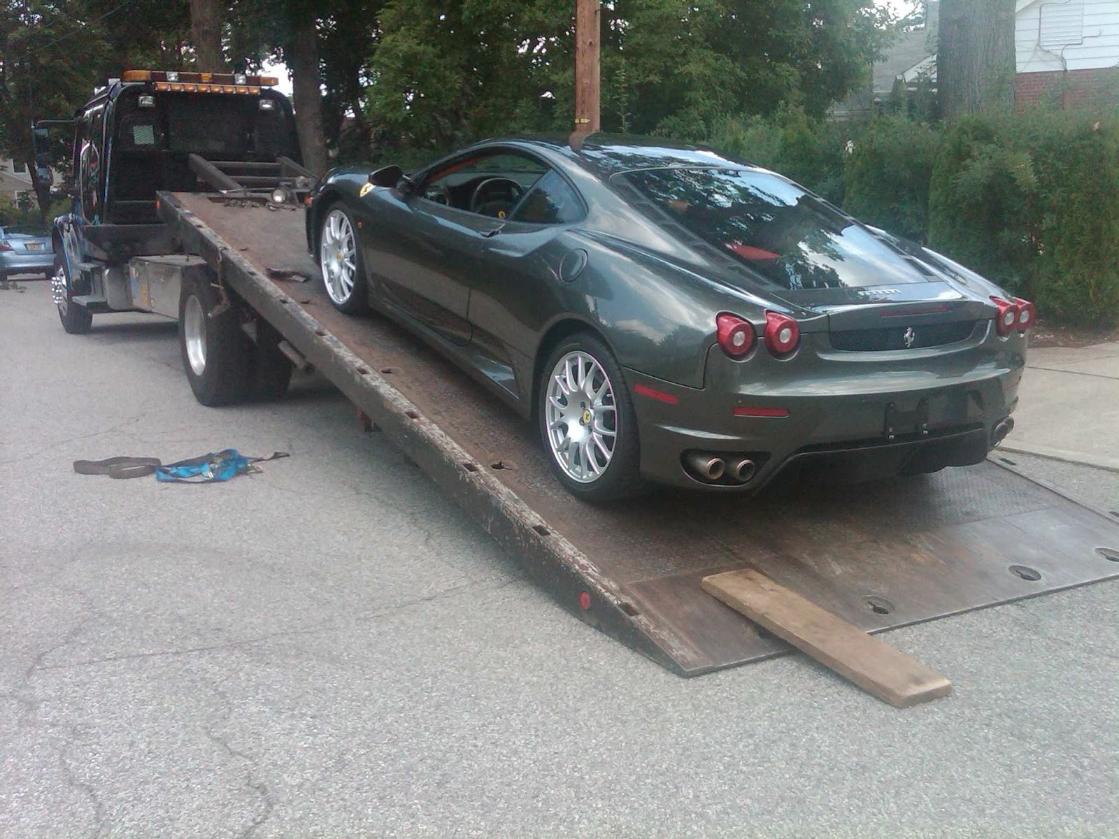 Photo of J and s towing inc. in Bronx City, New York, United States - 5 Picture of Point of interest, Establishment, Car repair