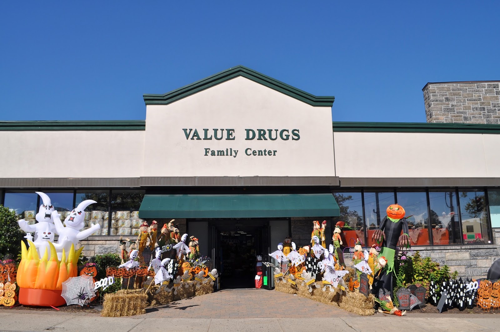 Photo of Value Drugs in Eastchester City, New York, United States - 1 Picture of Point of interest, Establishment, Store, Health, Home goods store, Pharmacy, Furniture store