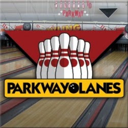 Photo of Parkway Lanes in Elmwood Park City, New Jersey, United States - 5 Picture of Restaurant, Food, Point of interest, Establishment, Meal takeaway, Bar, Bowling alley