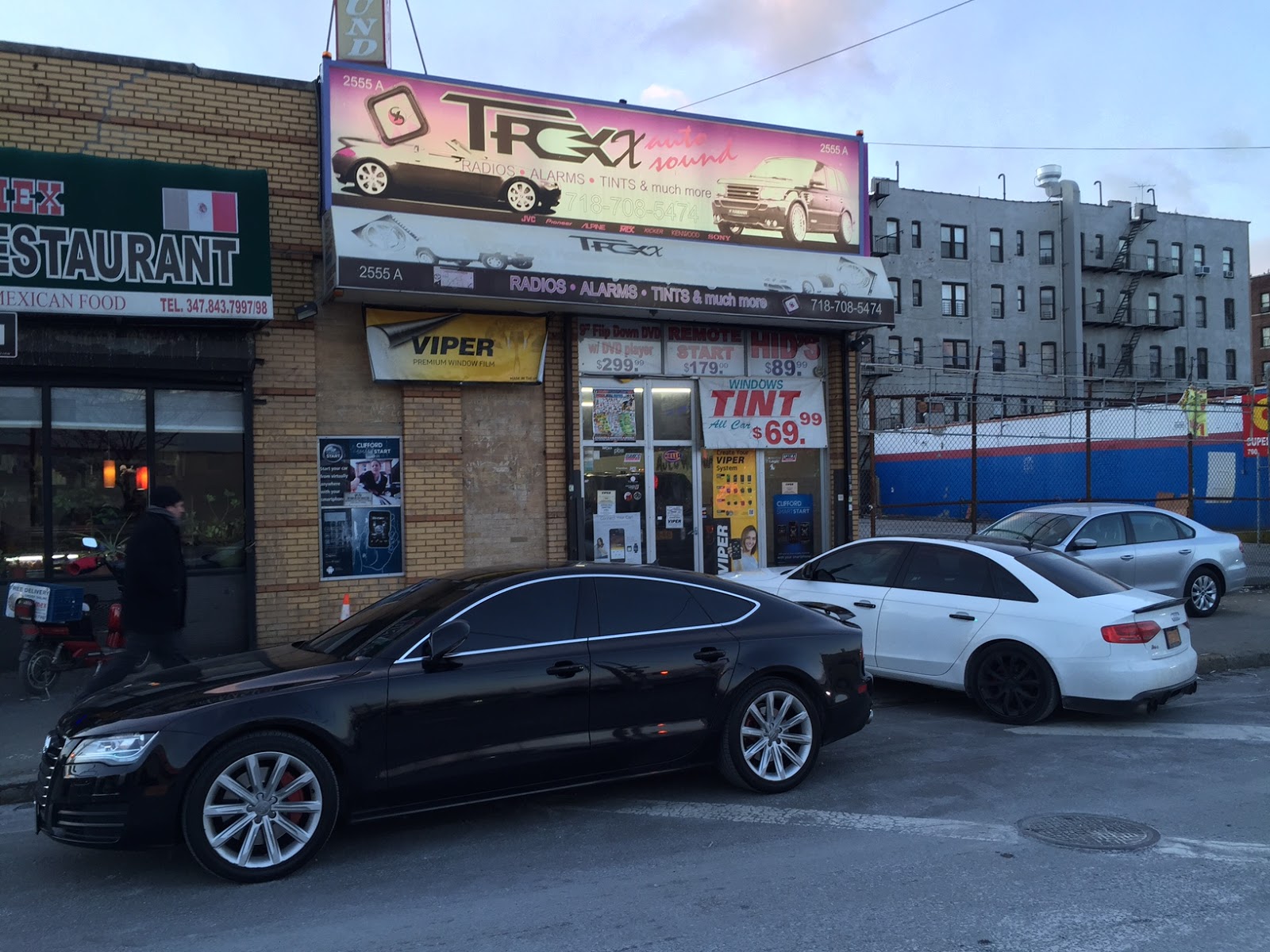 Photo of T-Rexx Auto Sound in Bronx City, New York, United States - 2 Picture of Point of interest, Establishment, Store, Car repair, Electronics store