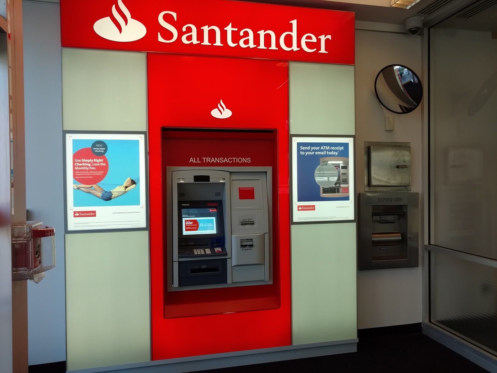 Photo of ATM (Santander Bank) in Great Neck City, New York, United States - 2 Picture of Point of interest, Establishment, Finance, Atm