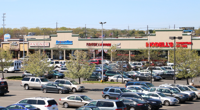 Photo of Union Plaza Shopping Center in Union City, New Jersey, United States - 7 Picture of Point of interest, Establishment, Shopping mall