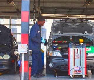 Photo of Speedy Lube & Car Wash in Bronx City, New York, United States - 3 Picture of Point of interest, Establishment, Car repair, Car wash