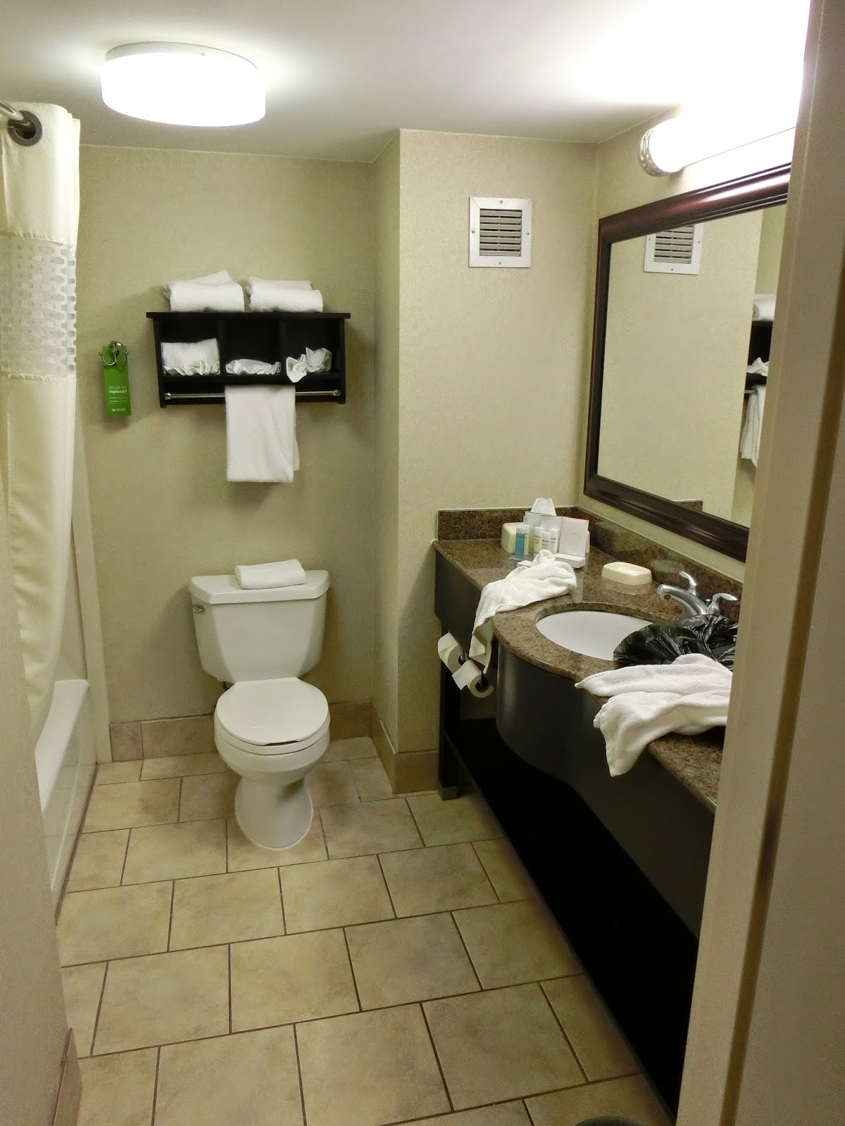 Photo of Hampton Inn Newark-Airport in Elizabeth City, New Jersey, United States - 7 Picture of Point of interest, Establishment, Lodging