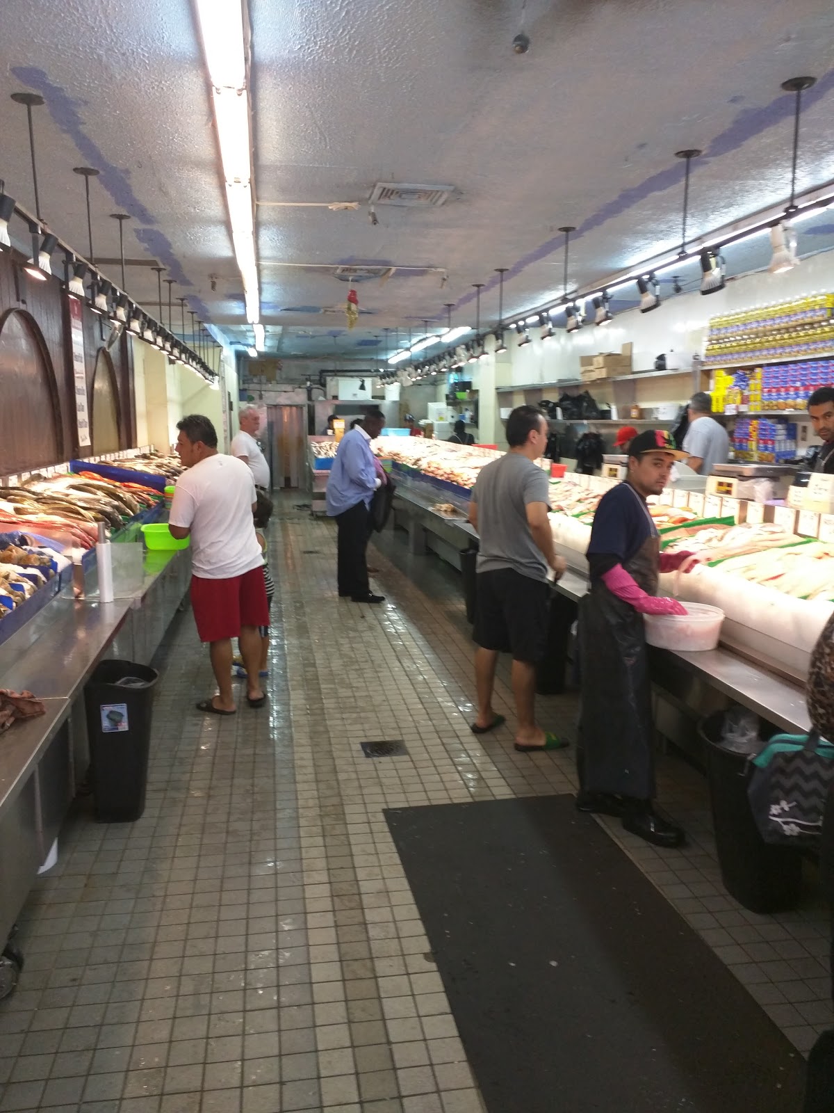 Photo of Kings Fish & Seafood Market in Queens City, New York, United States - 5 Picture of Food, Point of interest, Establishment