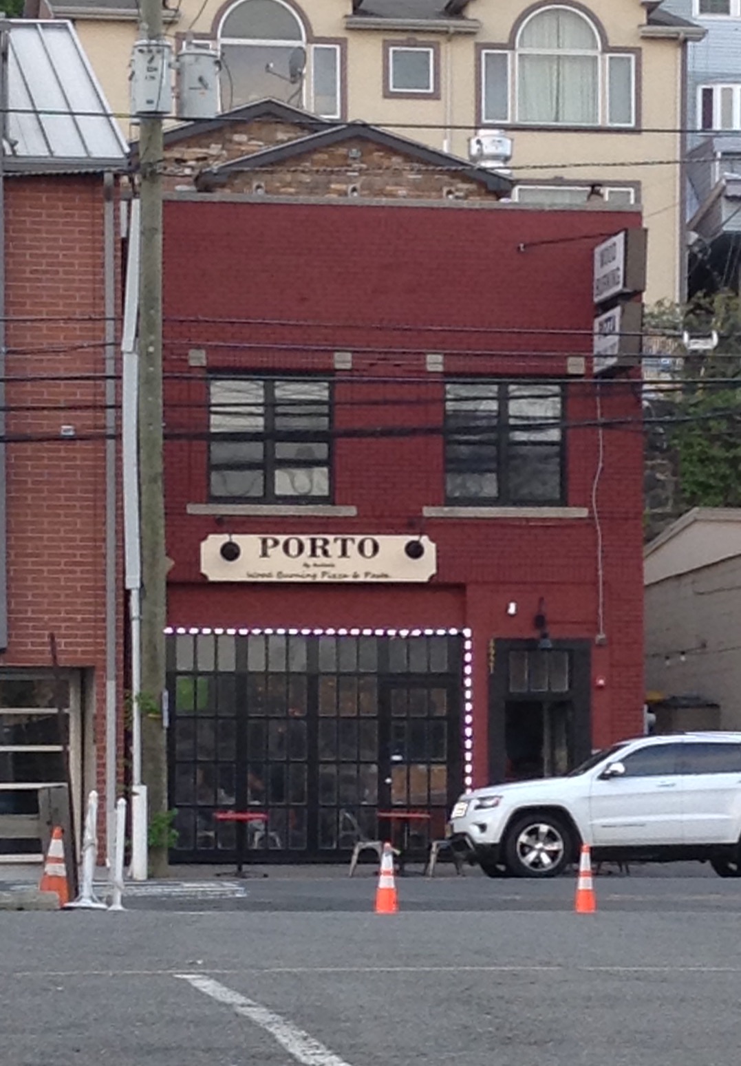 Photo of PORTO By Antonio Wood-Burning Pizza and Pasta in North Bergen City, New Jersey, United States - 1 Picture of Restaurant, Food, Point of interest, Establishment, Meal takeaway