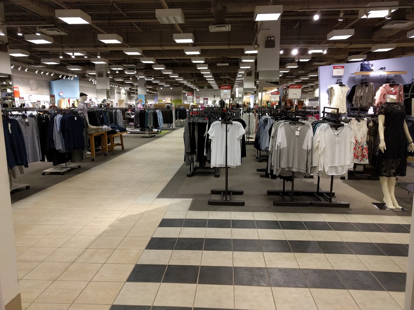 Photo of Neiman Marcus Last Call in Elizabeth City, New Jersey, United States - 1 Picture of Point of interest, Establishment, Store, Clothing store