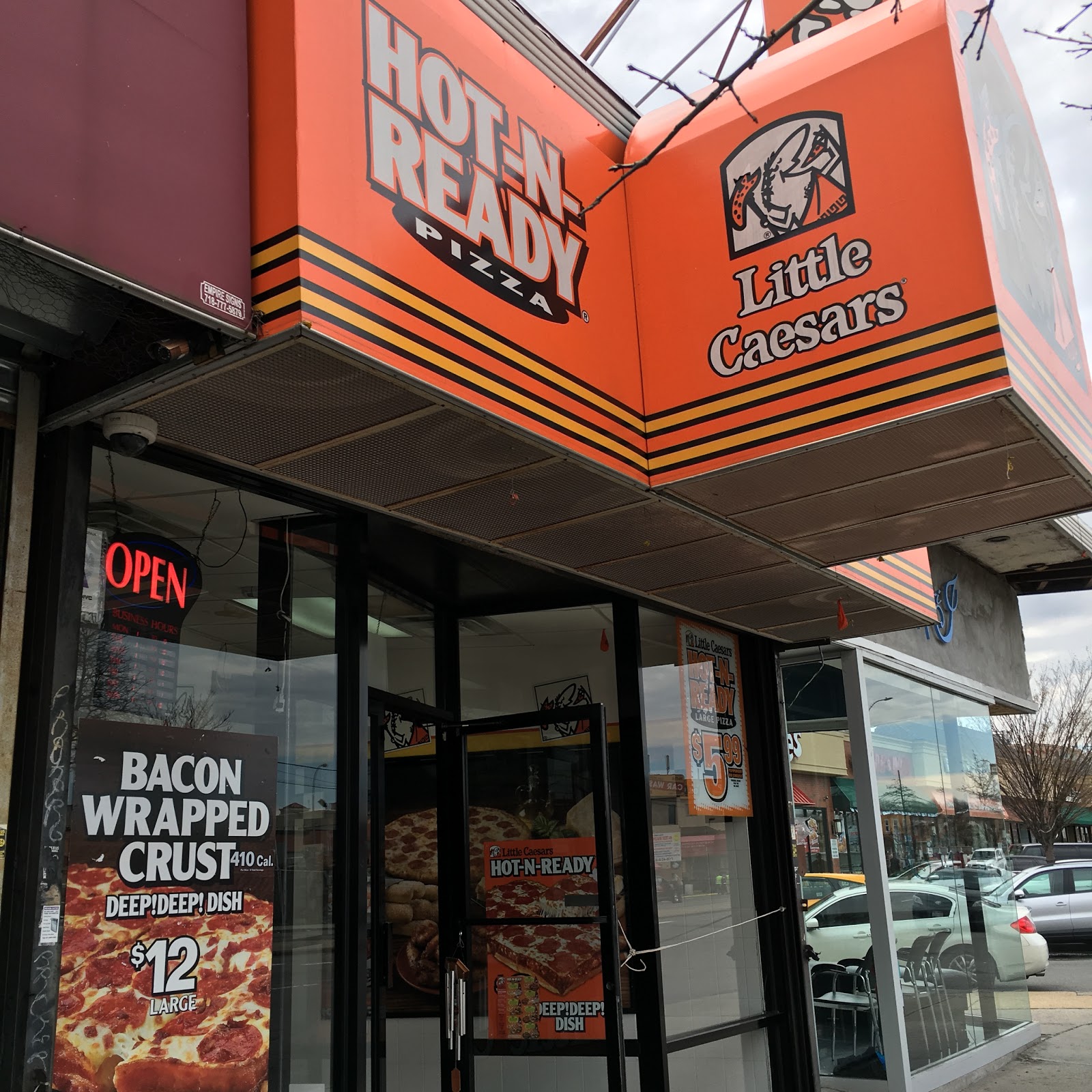 Photo of Little Caesars Pizza in Queens City, New York, United States - 1 Picture of Restaurant, Food, Point of interest, Establishment, Meal takeaway