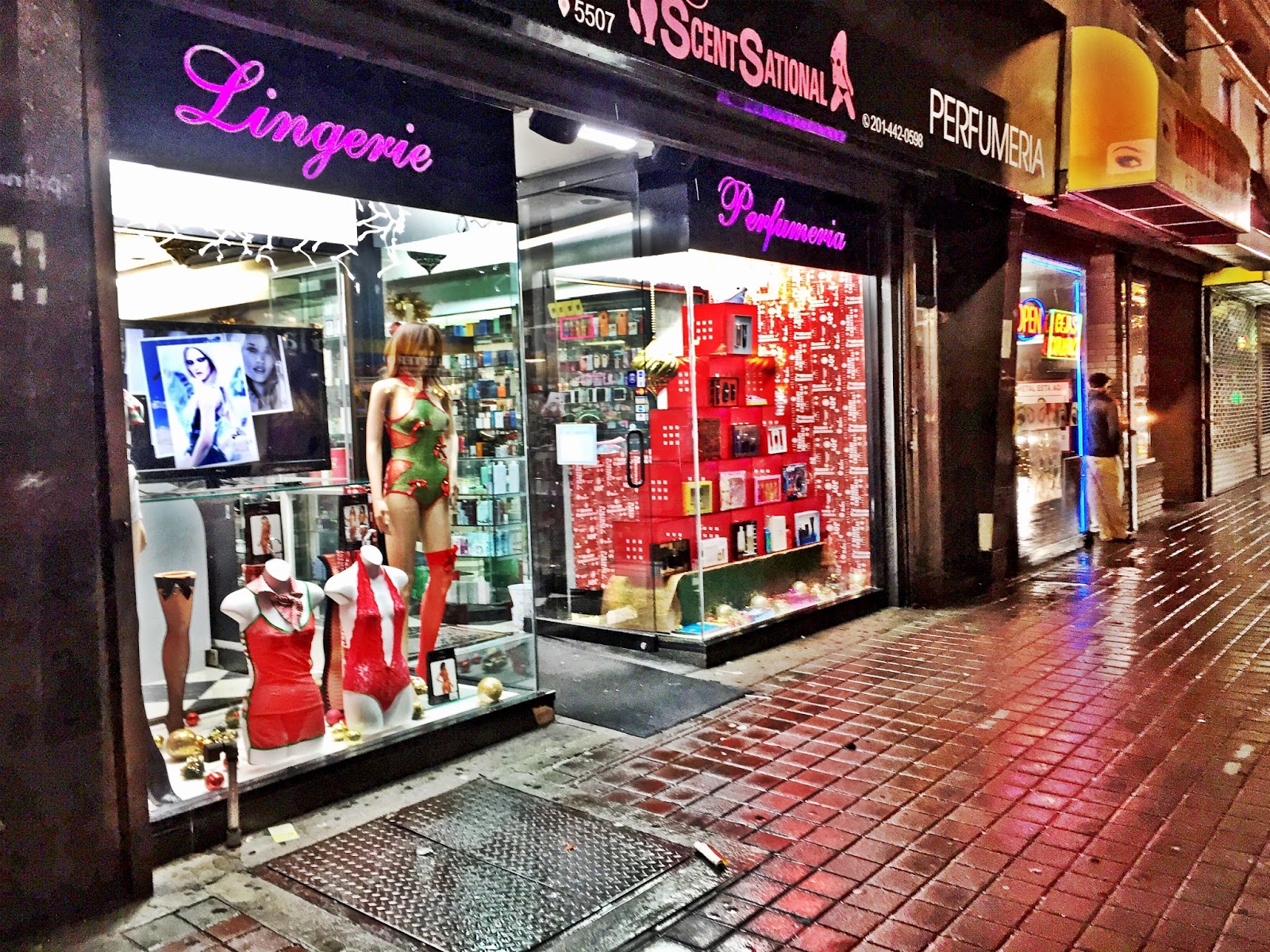 Photo of ScentSational Lingerie in West New York City, New Jersey, United States - 7 Picture of Point of interest, Establishment, Store, Clothing store