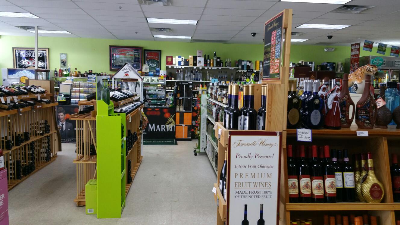 Photo of Pied Piper Liquors in Linden City, New Jersey, United States - 1 Picture of Food, Point of interest, Establishment, Store, Bar, Liquor store