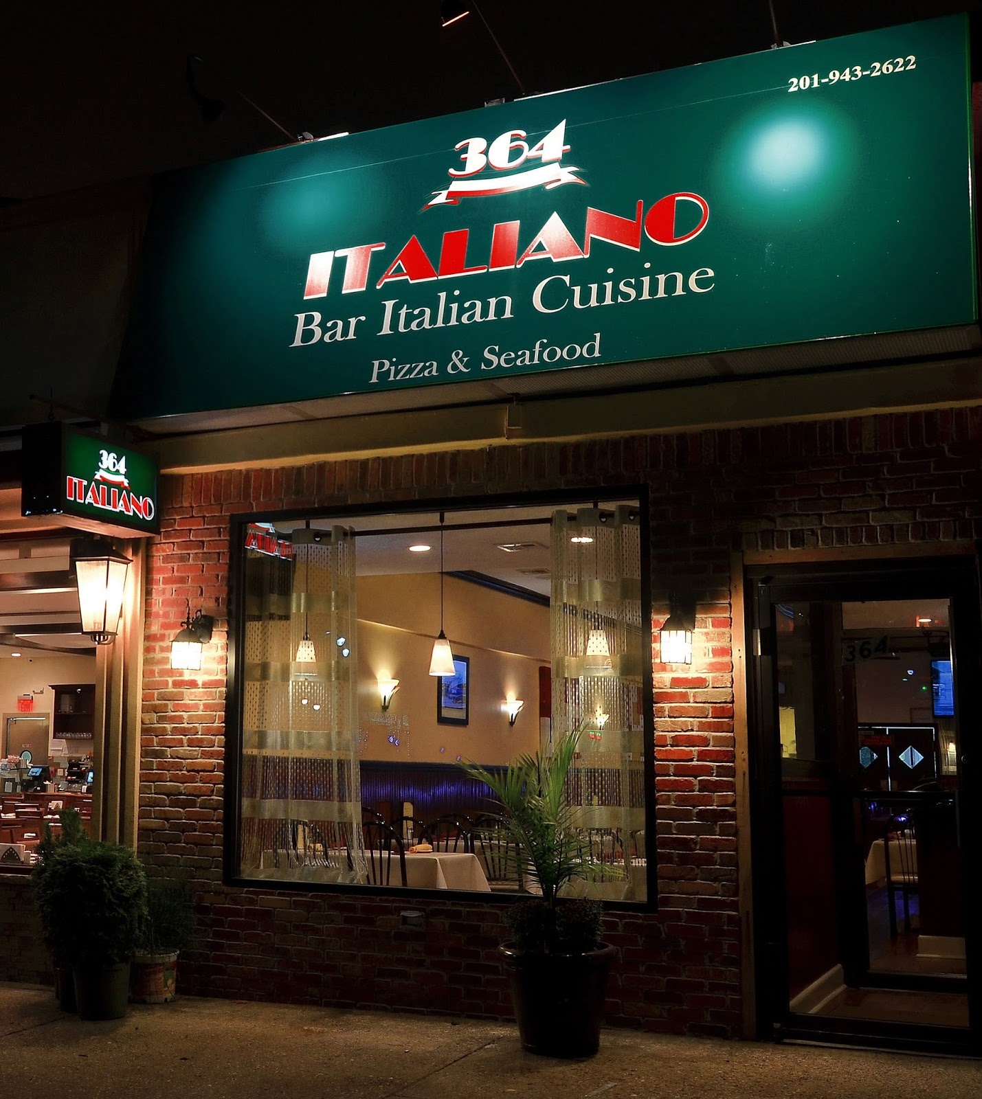 Photo of 364 Italiano Restaurant in Cliffside Park City, New Jersey, United States - 1 Picture of Restaurant, Food, Point of interest, Establishment