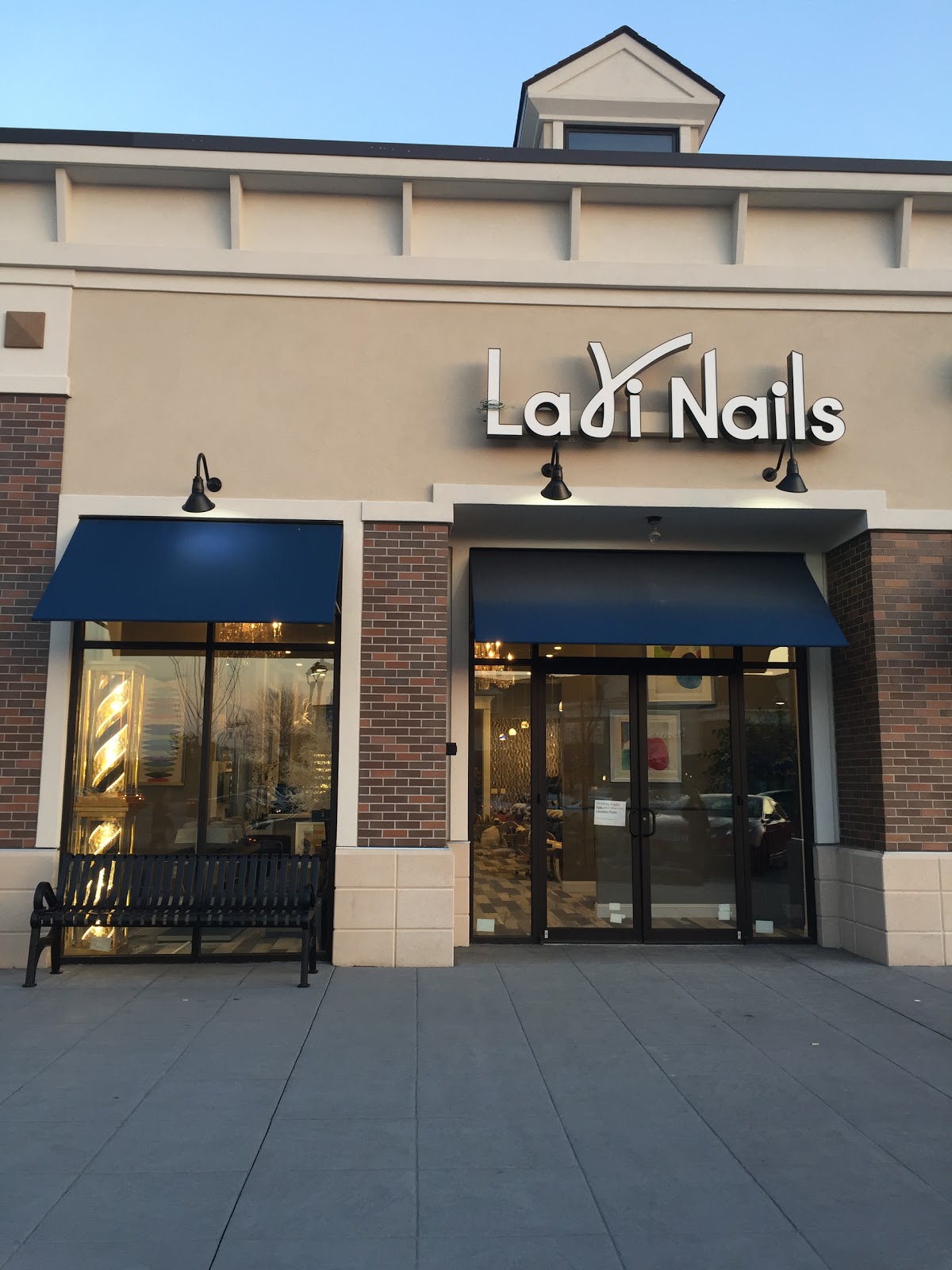 Photo of LaVi Nails in Fair Lawn City, New Jersey, United States - 6 Picture of Point of interest, Establishment, Beauty salon, Hair care