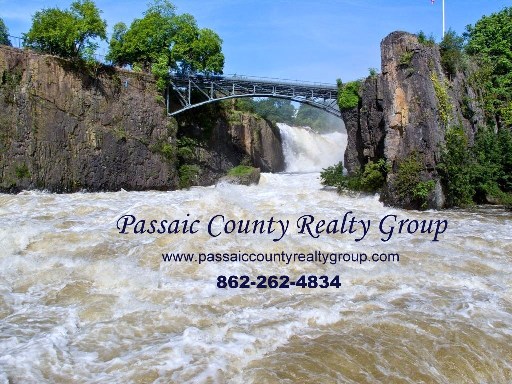 Photo of Passaic County Realty Group in Wayne City, New Jersey, United States - 2 Picture of Point of interest, Establishment, Real estate agency