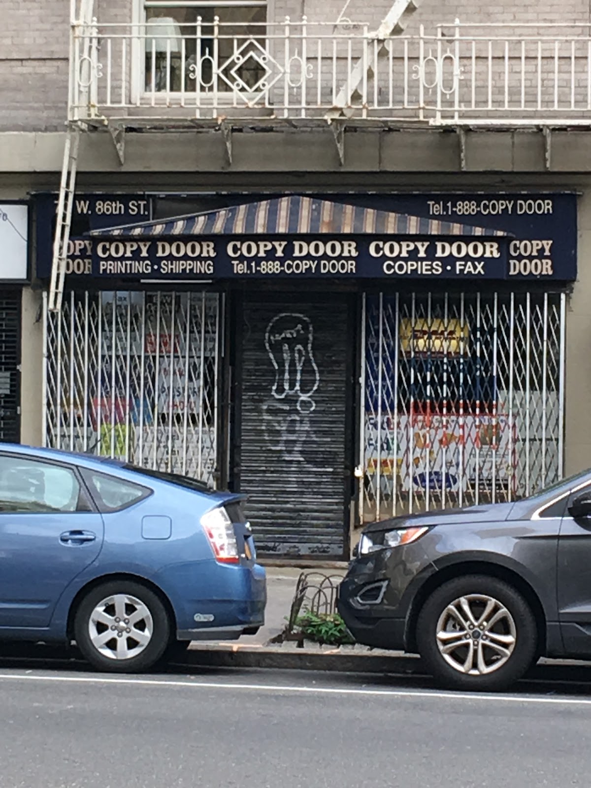 Photo of Copy Door in New York City, New York, United States - 1 Picture of Point of interest, Establishment, Finance, Store