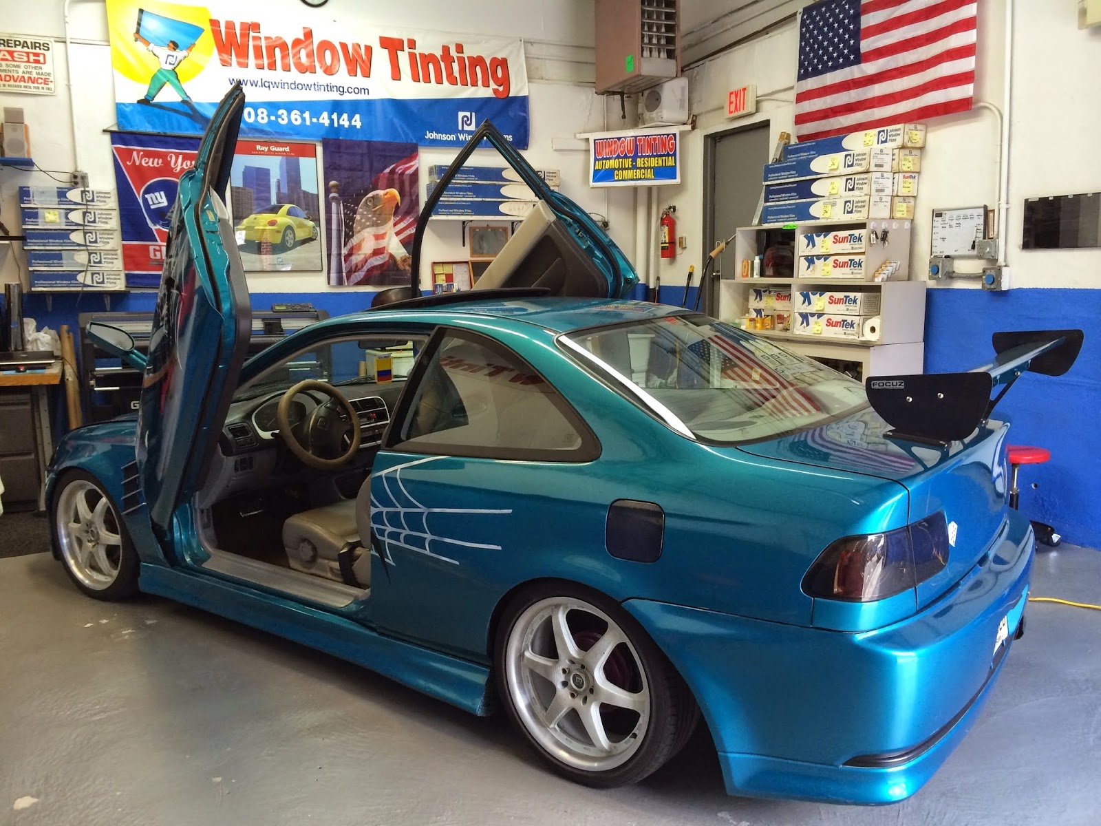 Photo of LQ Window Tinting in Union City, New Jersey, United States - 9 Picture of Point of interest, Establishment, Store, Car repair, Electronics store