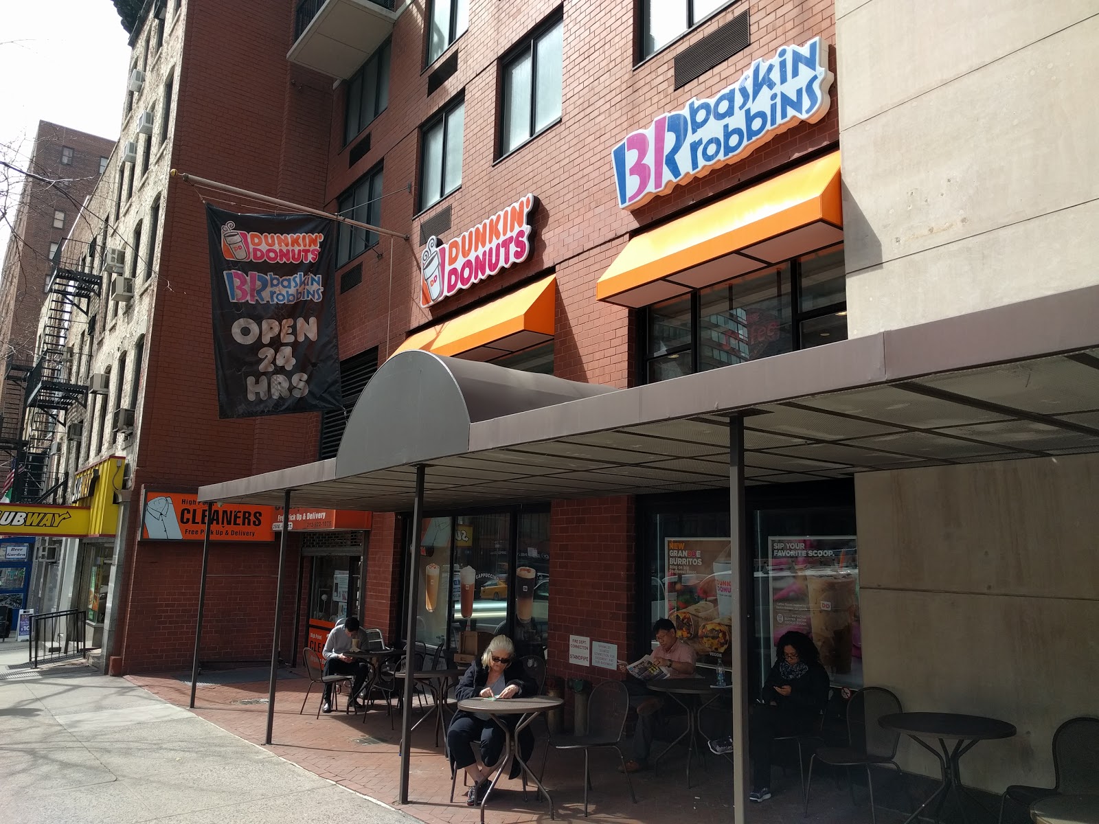 Photo of Baskin-Robbins in New York City, New York, United States - 1 Picture of Food, Point of interest, Establishment, Store