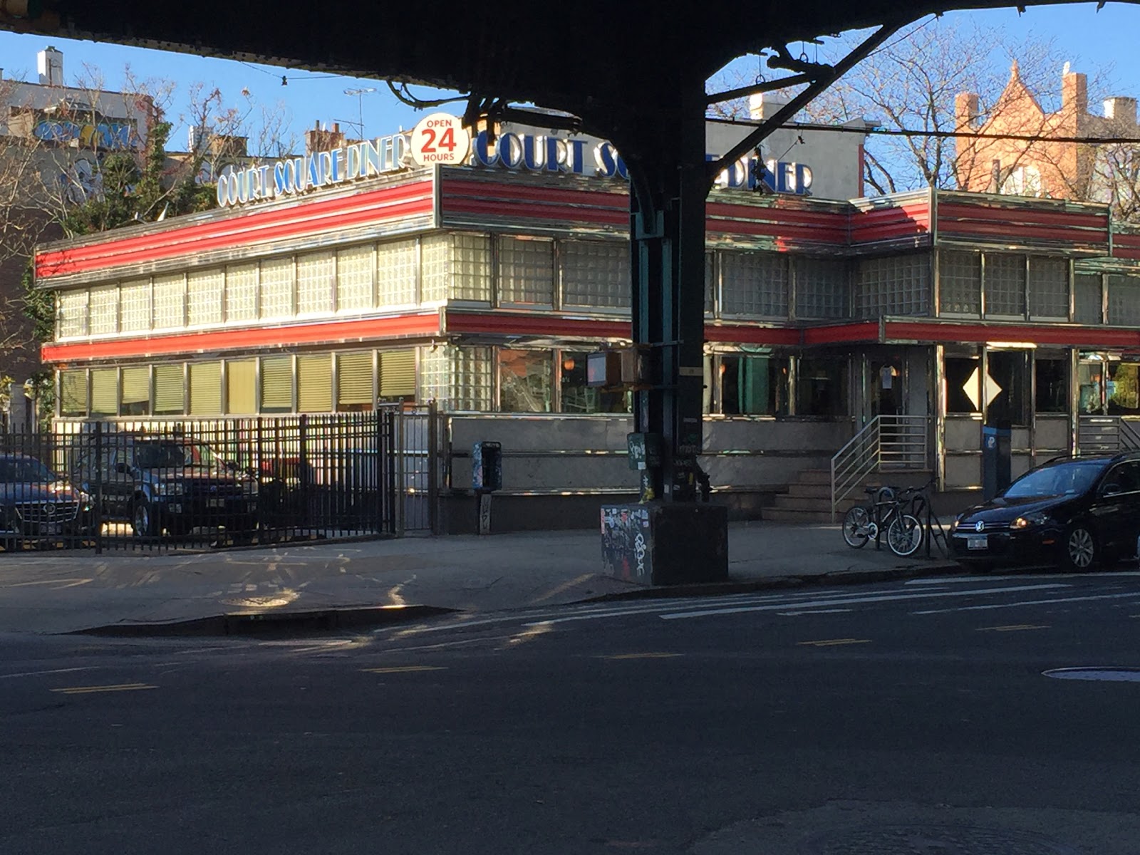 Photo of Court Square Diner in Long Island City, New York, United States - 1 Picture of Restaurant, Food, Point of interest, Establishment