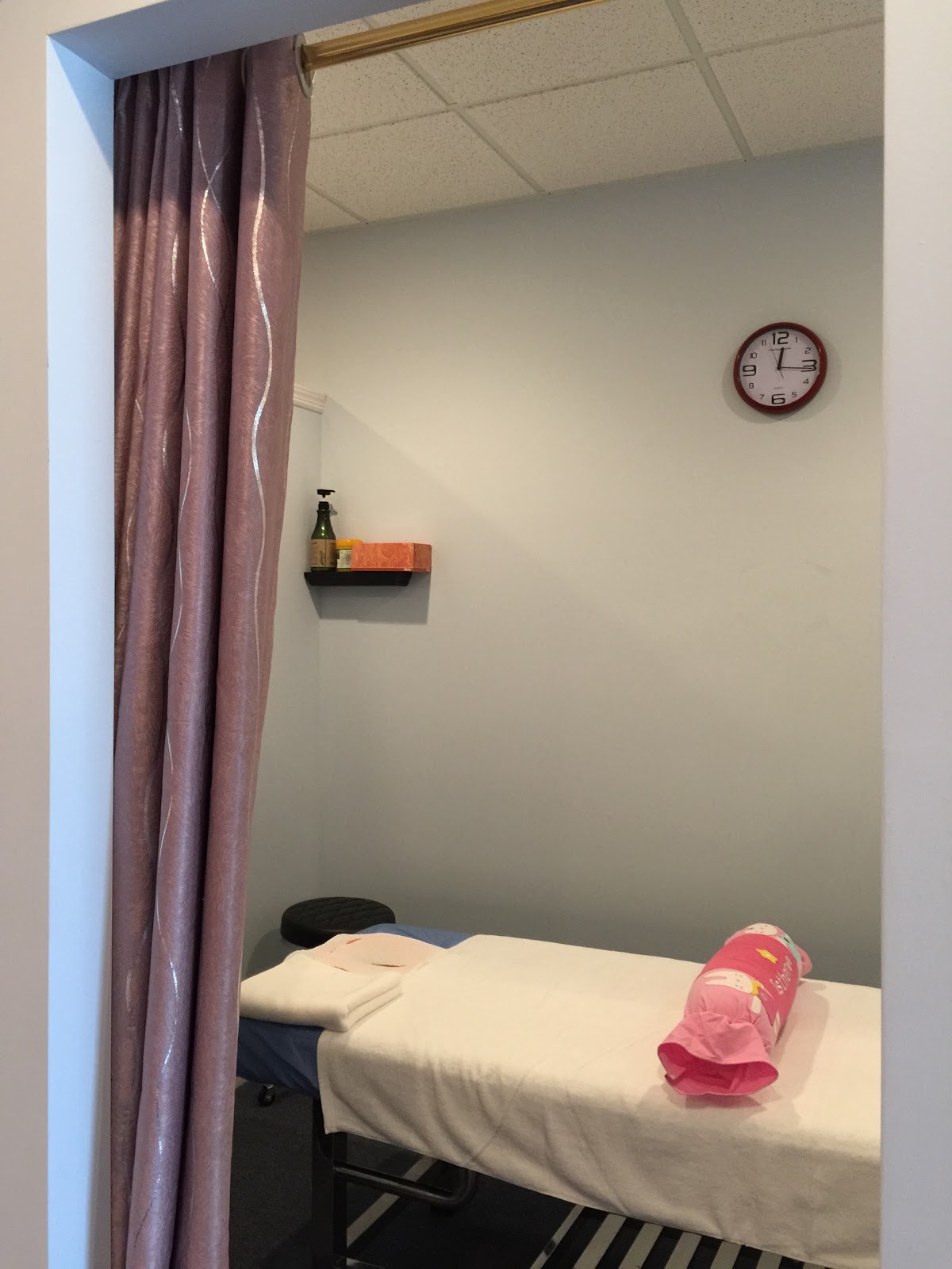 Photo of Spring Reflexology Spa in West Orange City, New Jersey, United States - 4 Picture of Point of interest, Establishment, Health, Spa
