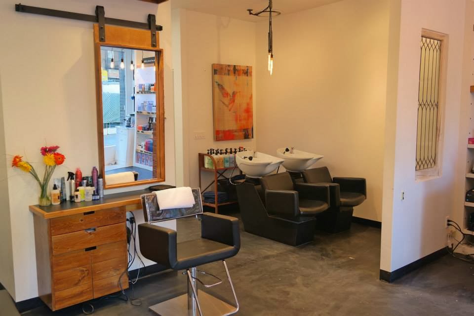 Photo of Thomas Taft Salon in New York City, New York, United States - 2 Picture of Point of interest, Establishment, Beauty salon, Hair care