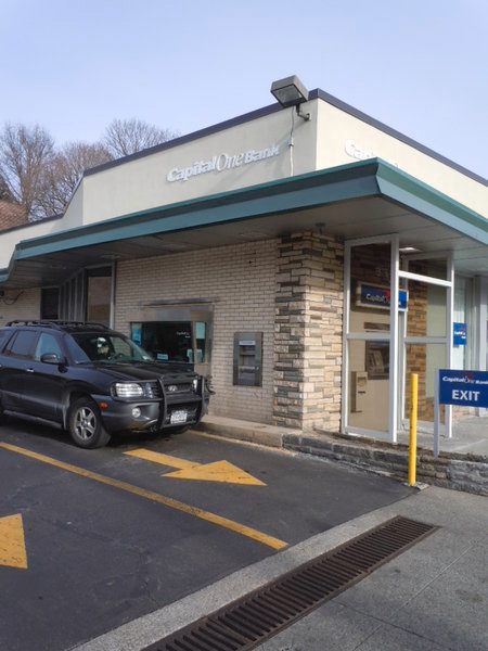 Photo of Capital One Bank in Pelham City, New York, United States - 2 Picture of Point of interest, Establishment, Finance, Atm, Bank