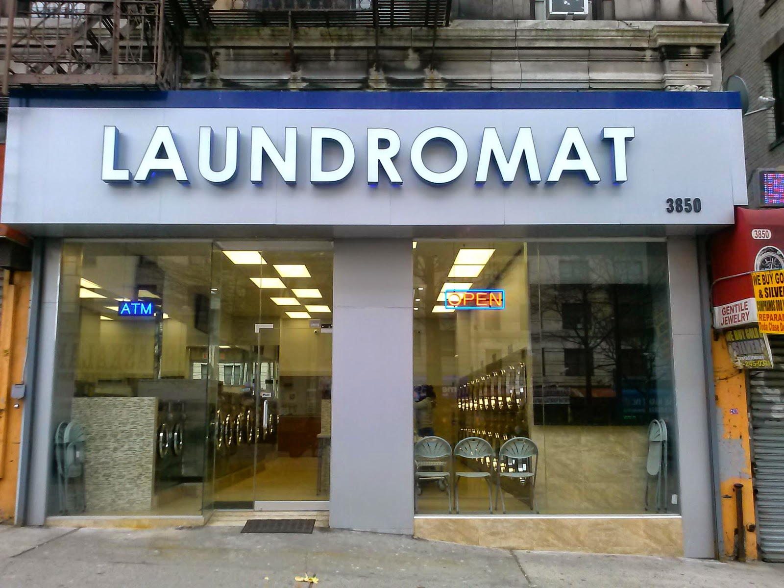 Photo of Laundromat Lux in New York City, New York, United States - 1 Picture of Point of interest, Establishment, Laundry