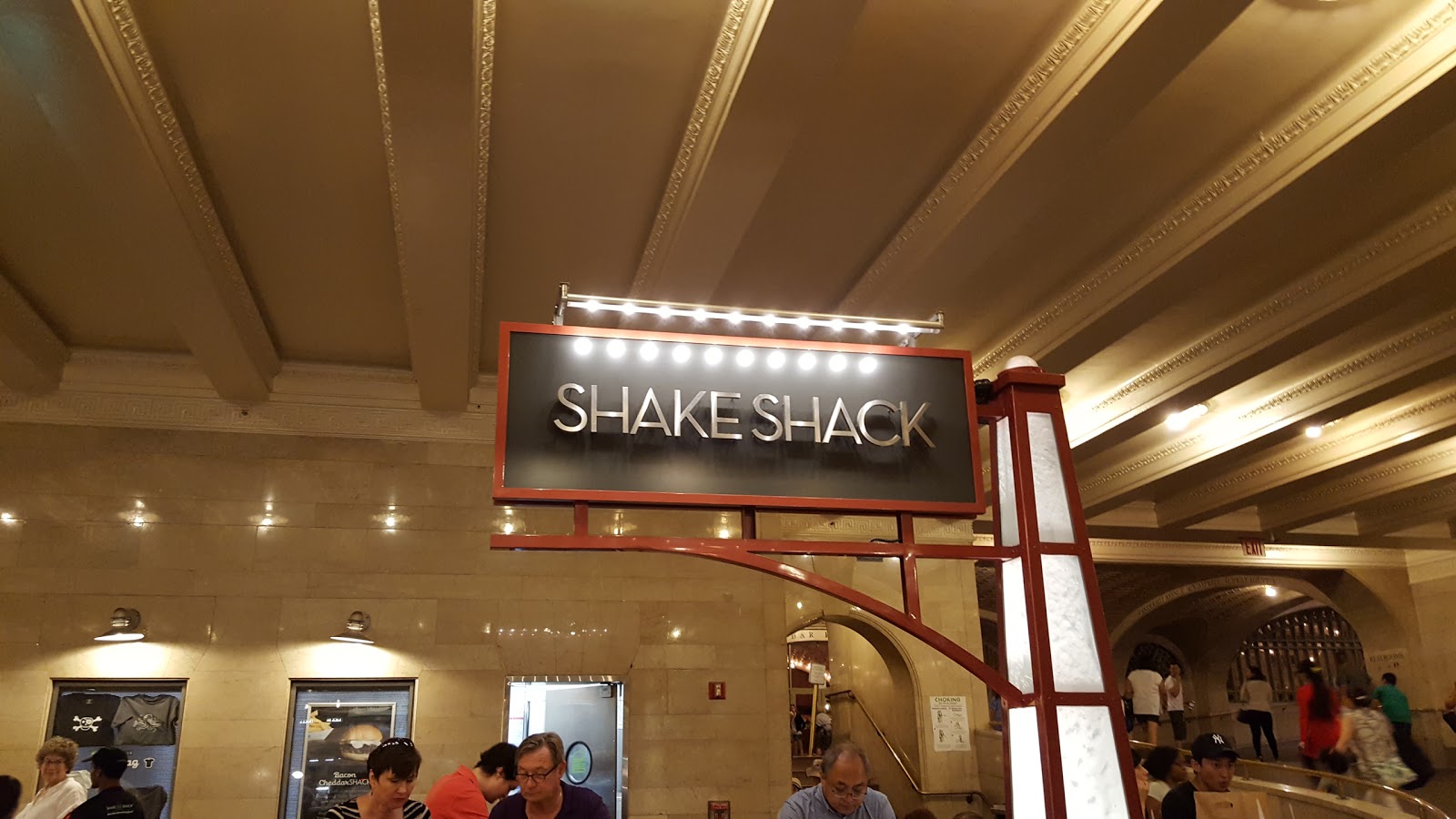 Photo of Shake Shack in New York City, New York, United States - 9 Picture of Restaurant, Food, Point of interest, Establishment, Store