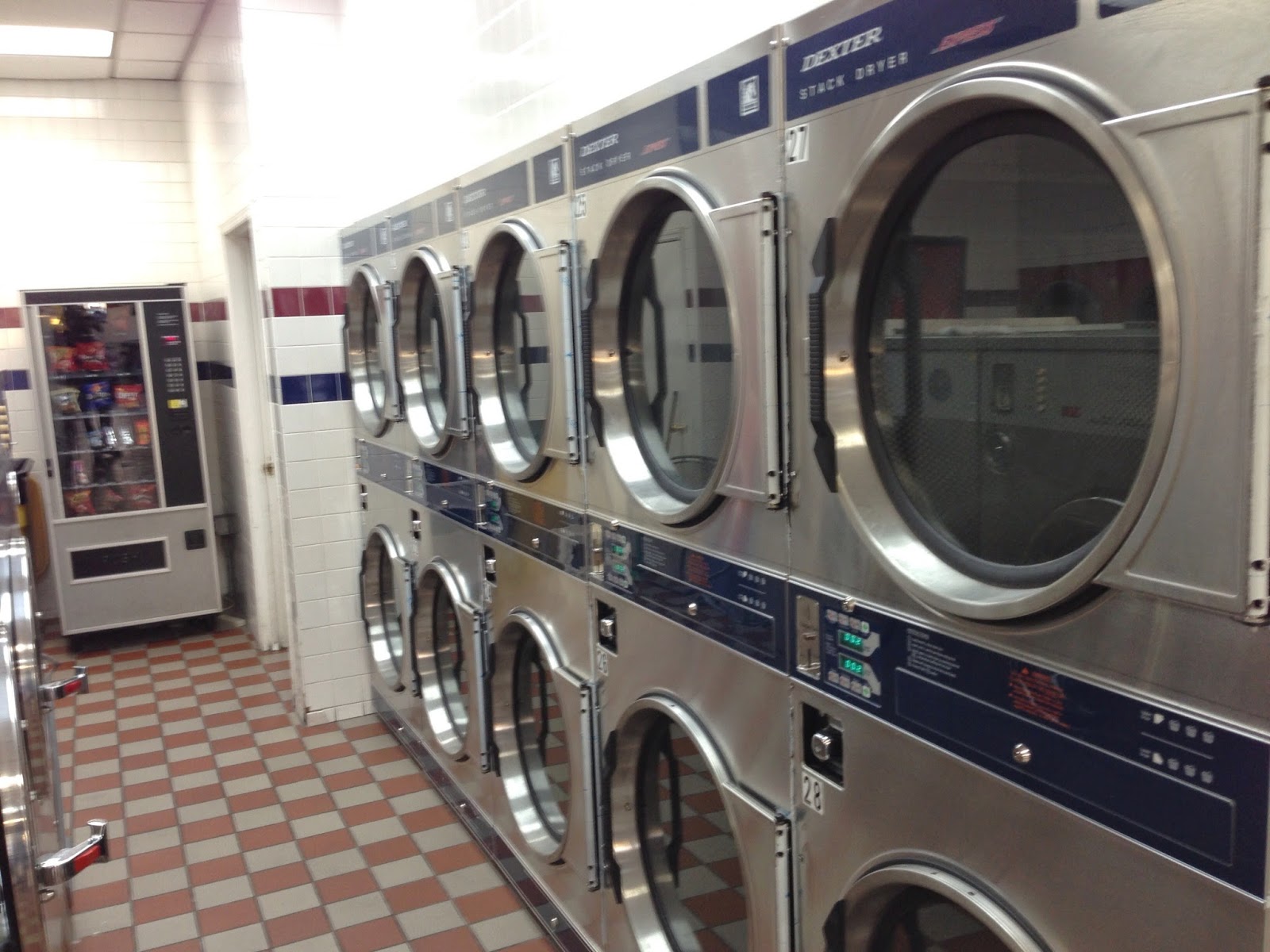 Photo of Big Wash Laundromat in West Orange City, New Jersey, United States - 5 Picture of Point of interest, Establishment, Laundry