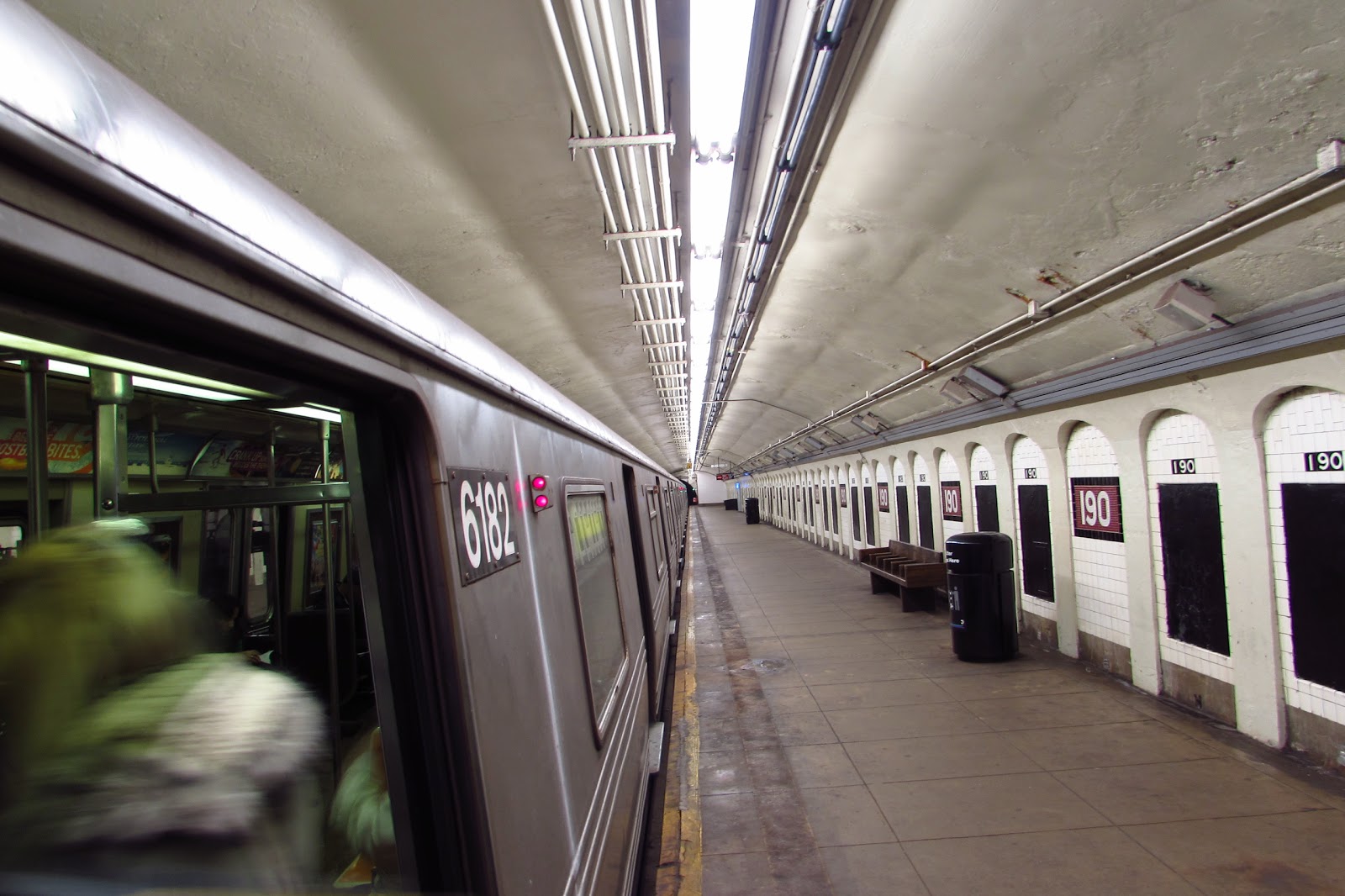 Photo of 190 St in New York City, New York, United States - 3 Picture of Point of interest, Establishment, Transit station, Subway station