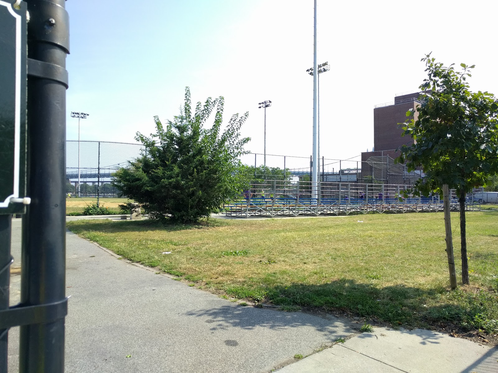 Photo of whitey ford park not hellgate field in New York City, New York, United States - 1 Picture of Point of interest, Establishment, Park