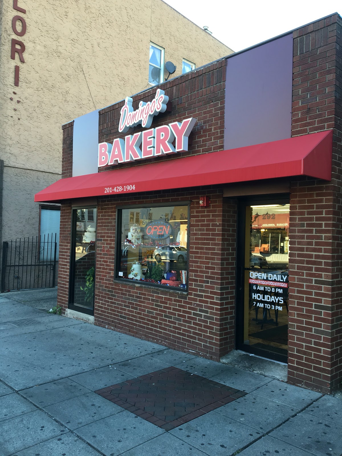 Photo of Domingo's Bakery in Kearny City, New Jersey, United States - 3 Picture of Restaurant, Food, Point of interest, Establishment, Store, Bakery