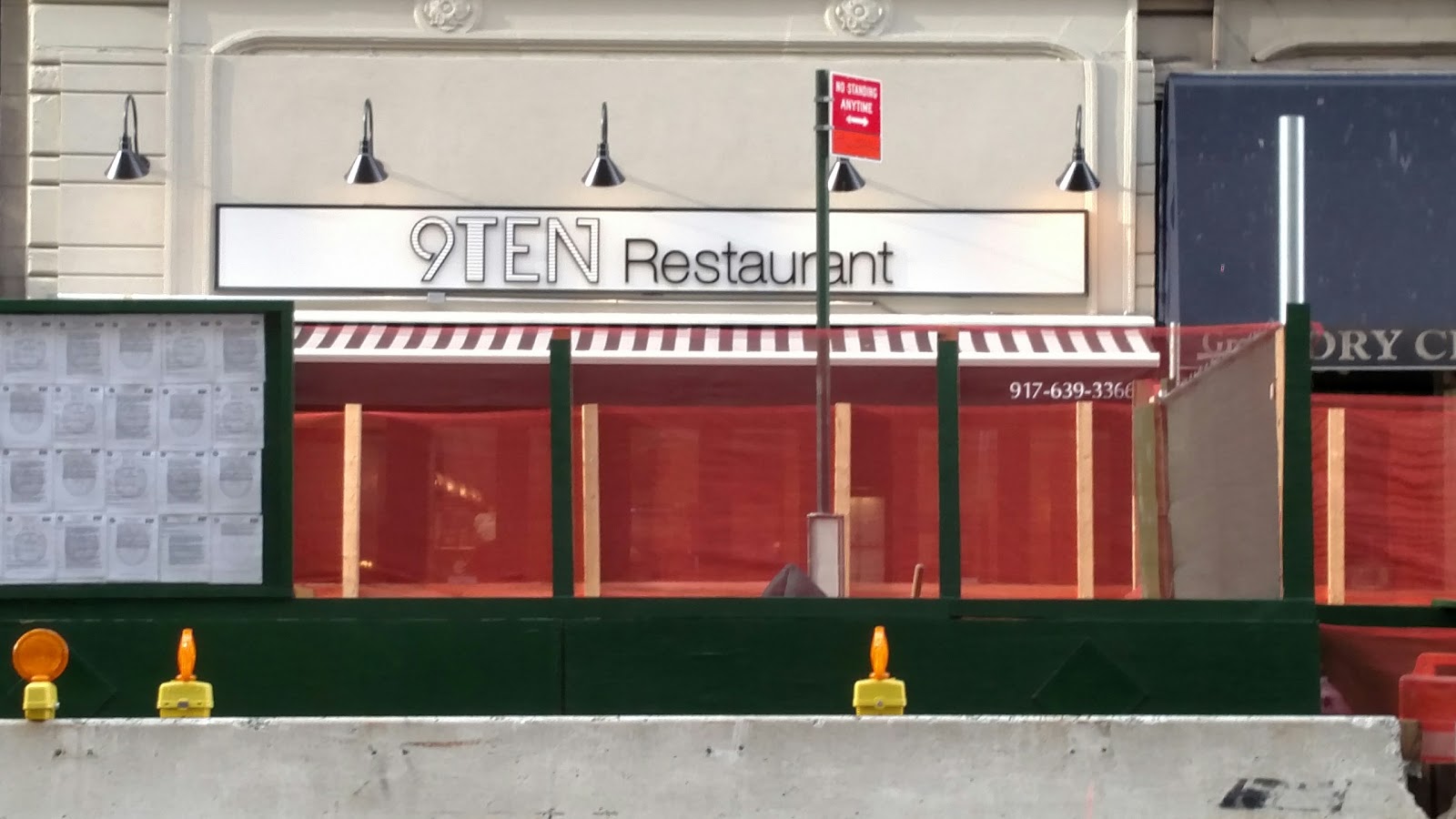 Photo of 9Ten Restaurant in New York City, New York, United States - 2 Picture of Restaurant, Food, Point of interest, Establishment