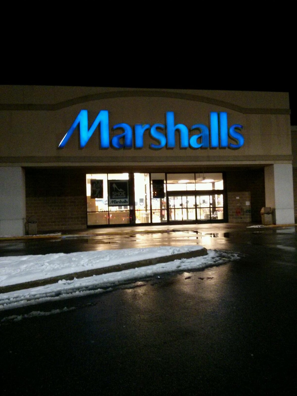 Photo of Marshalls in Staten Island City, New York, United States - 1 Picture of Point of interest, Establishment, Store, Department store