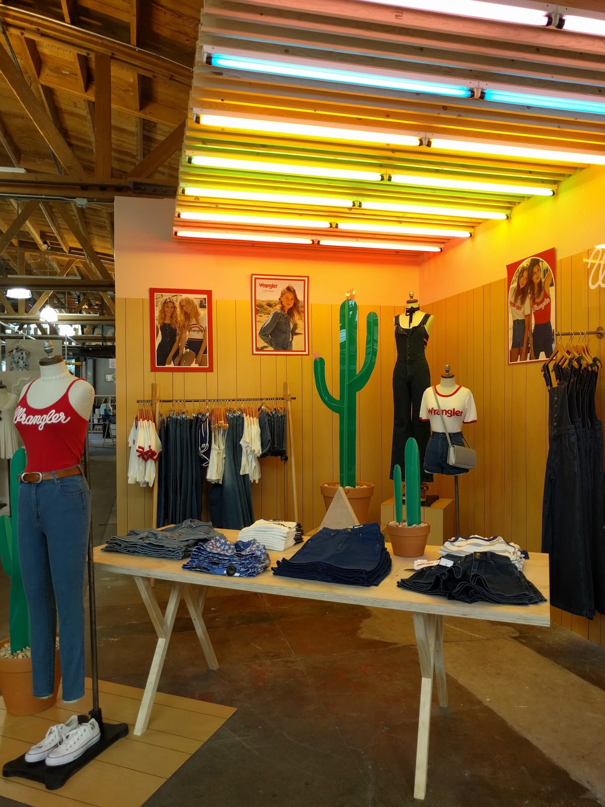 Photo of Urban Outfitters in New York City, New York, United States - 2 Picture of Food, Point of interest, Establishment, Store, Cafe, Home goods store, Clothing store, Shoe store, Hair care