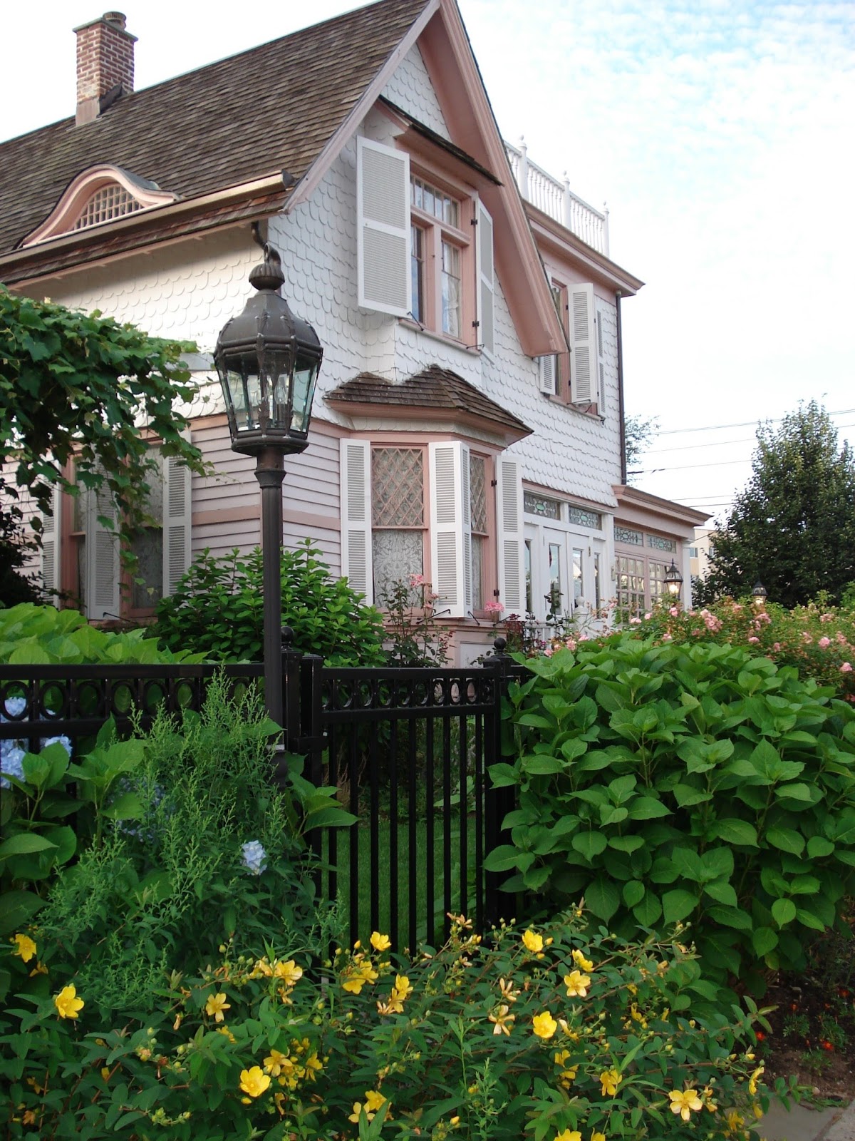 Photo of Voelker Orth Museum in Queens City, New York, United States - 3 Picture of Point of interest, Establishment, Park, Museum