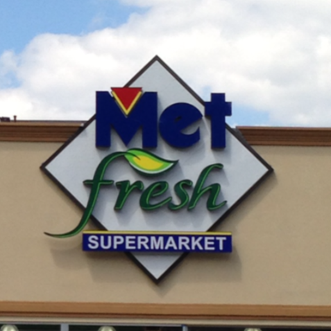 Photo of Met Fresh Supermarket in Brooklyn City, New York, United States - 3 Picture of Food, Point of interest, Establishment, Store, Grocery or supermarket