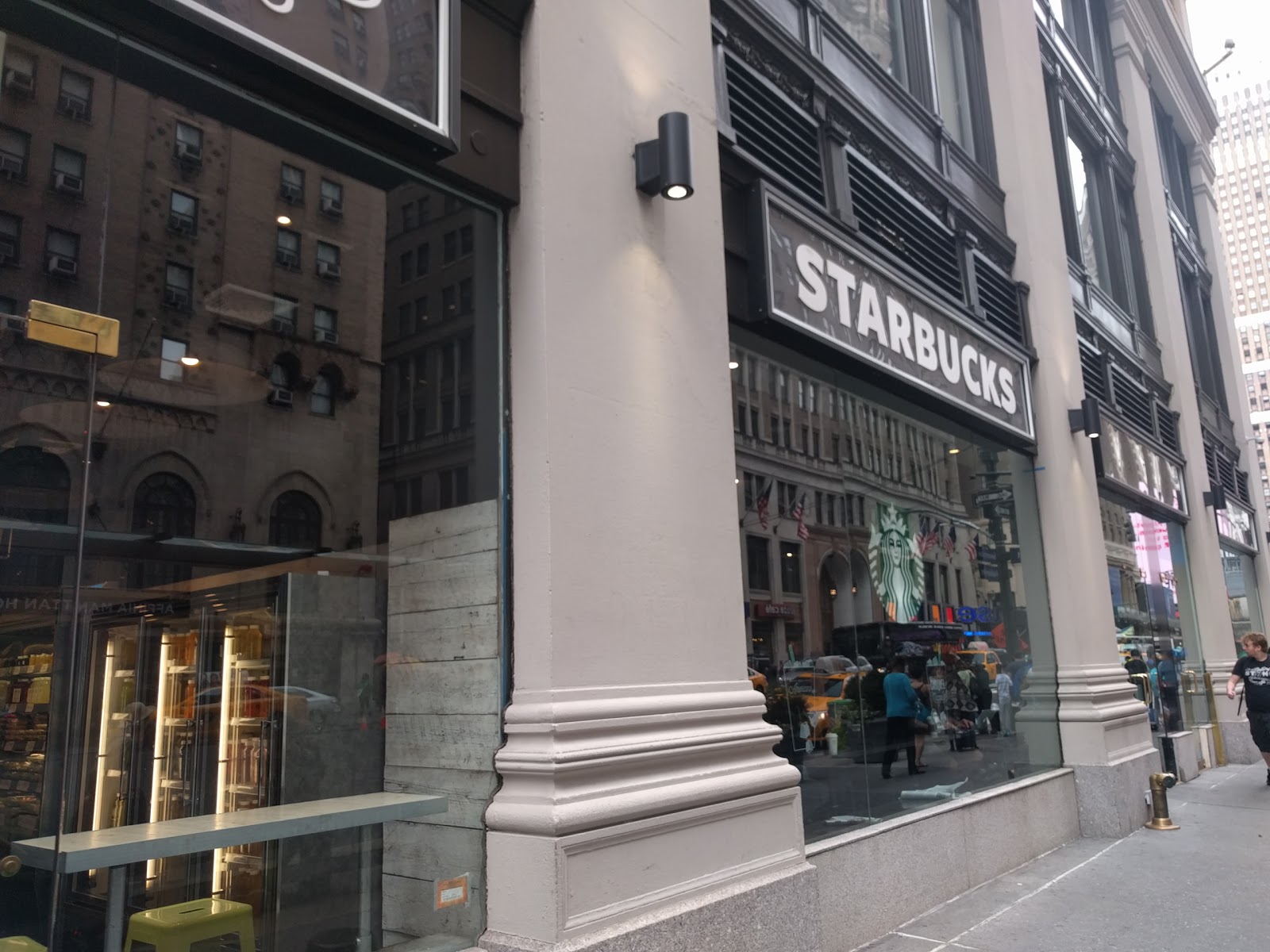 Photo of Starbucks in New York City, New York, United States - 3 Picture of Food, Point of interest, Establishment, Store, Cafe