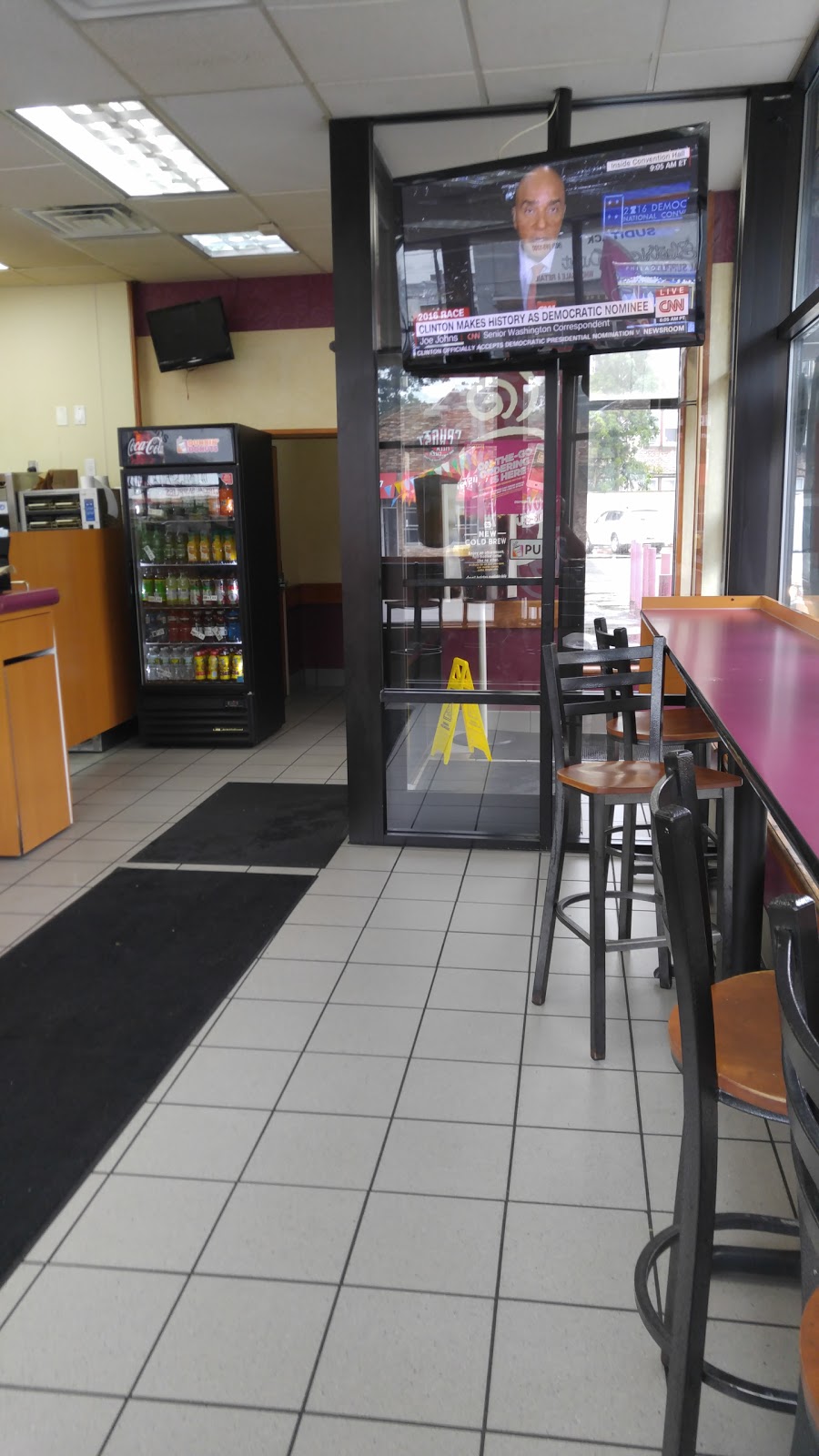 Photo of Dunkin' Donuts in Elizabeth City, New Jersey, United States - 1 Picture of Restaurant, Food, Point of interest, Establishment, Store, Cafe, Bakery