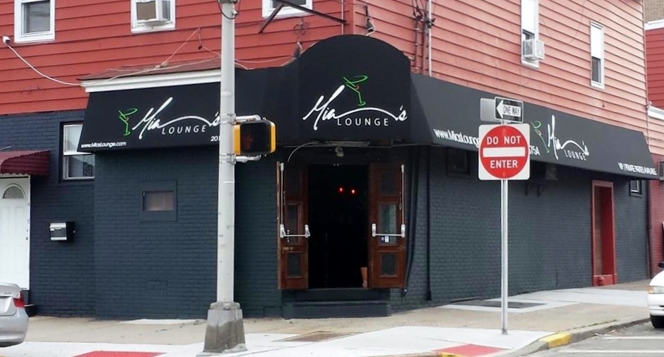 Photo of Mia's Lounge in Bayonne City, New Jersey, United States - 1 Picture of Point of interest, Establishment, Bar