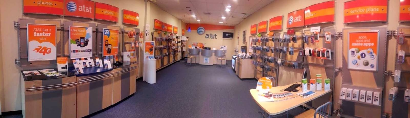 Photo of Hot Spot Wireless (at&t authorized retailer) in Glen Cove City, New York, United States - 2 Picture of Point of interest, Establishment, Store