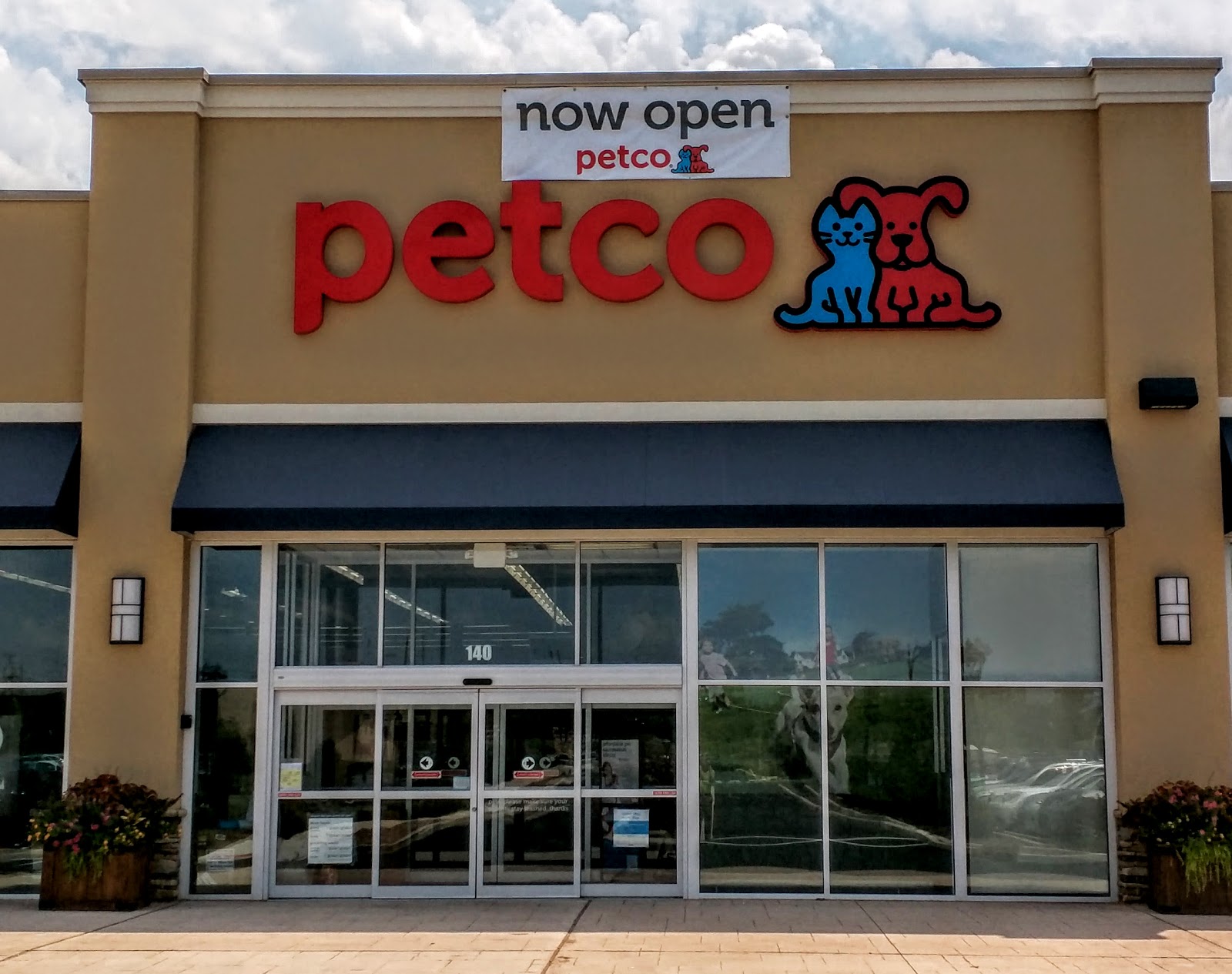 Photo of Petco Animal Supplies in Clark City, New Jersey, United States - 1 Picture of Point of interest, Establishment, Store