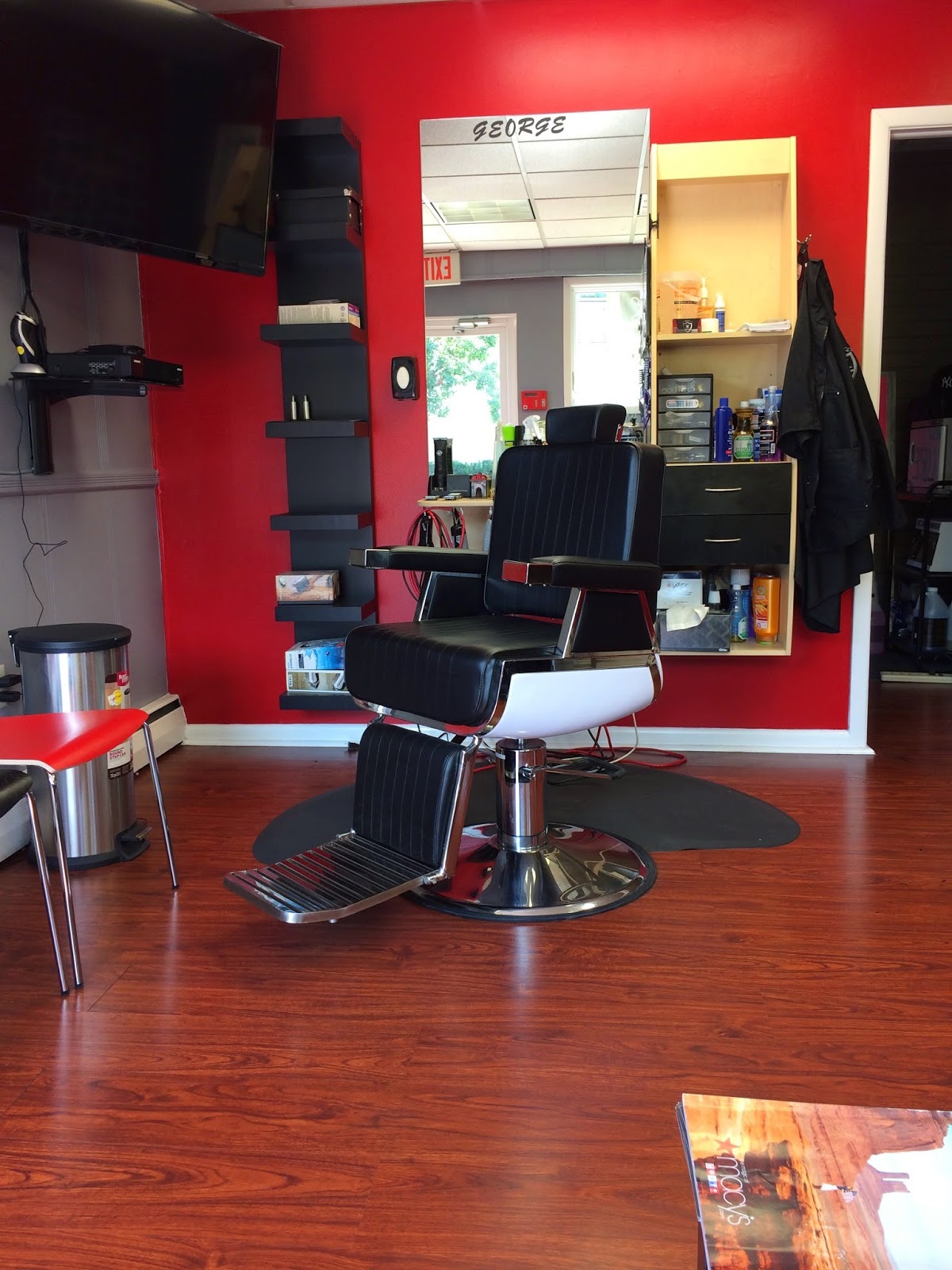 Photo of Modern Styles Barber-Salon in Bergenfield City, New Jersey, United States - 2 Picture of Point of interest, Establishment, Health, Hair care