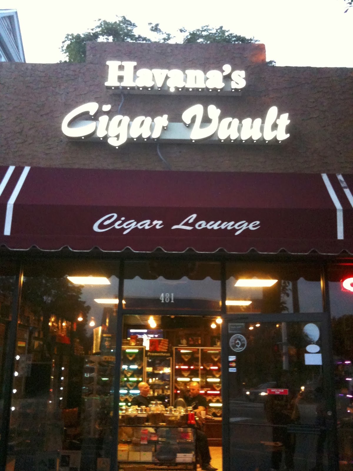 Photo of Havana's Cigar Vault in Nutley City, New Jersey, United States - 4 Picture of Point of interest, Establishment, Store, Bar, Night club