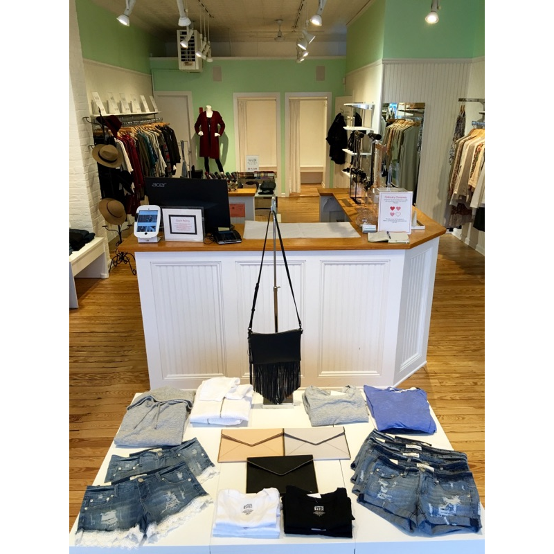 Photo of Mint Clothing Boutiques in Locust Valley City, New York, United States - 2 Picture of Point of interest, Establishment, Store, Clothing store