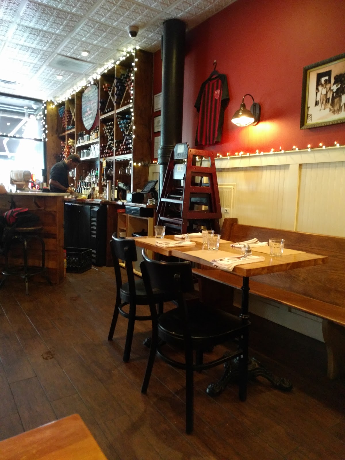 Photo of Roman Nose in Jersey City, New Jersey, United States - 1 Picture of Restaurant, Food, Point of interest, Establishment