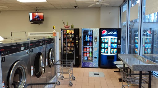 Photo of First Street Laundromat in Bayonne City, New Jersey, United States - 3 Picture of Point of interest, Establishment, Laundry