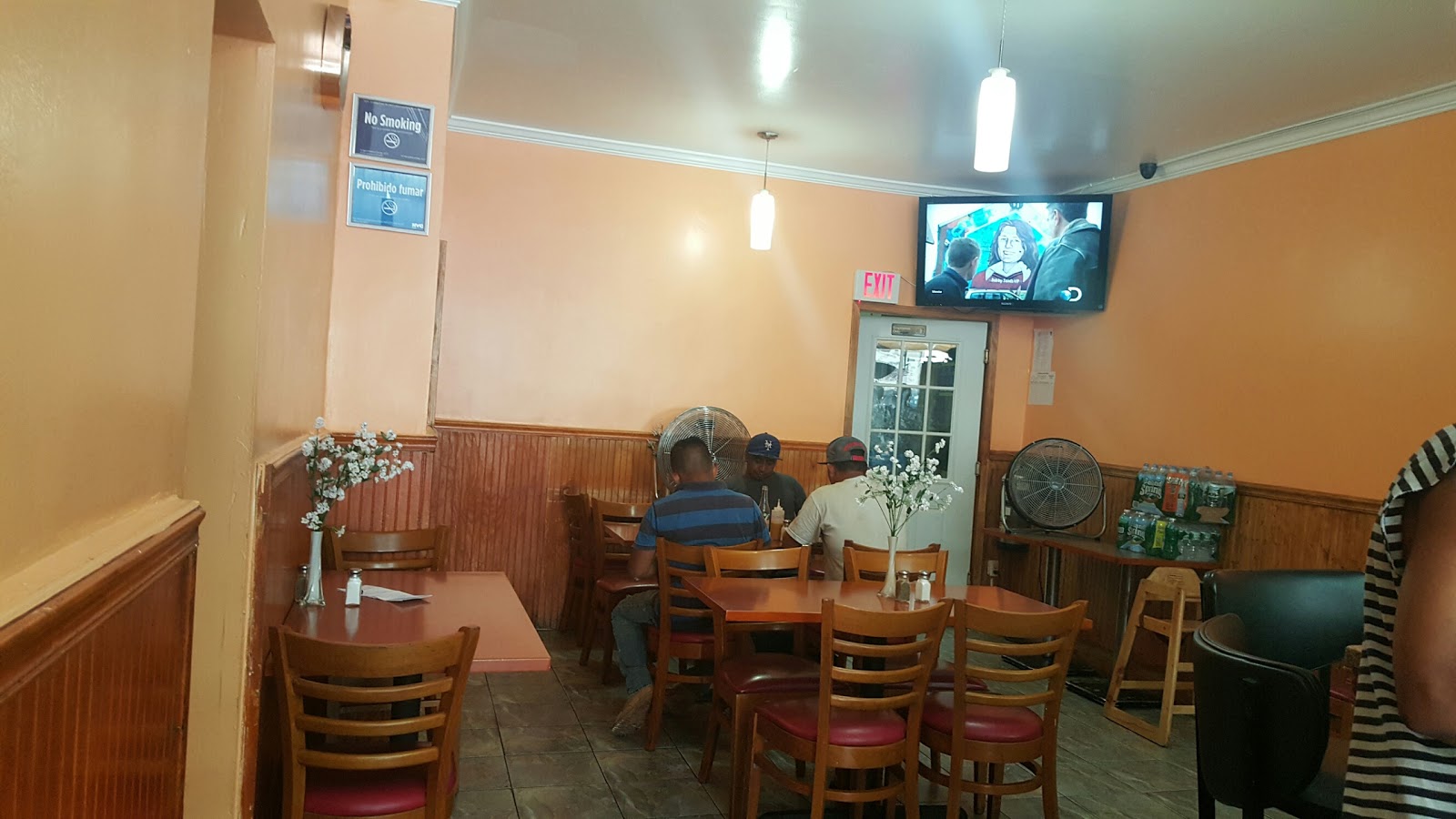 Photo of El Nuevo Cafe Latino in Kings County City, New York, United States - 2 Picture of Restaurant, Food, Point of interest, Establishment
