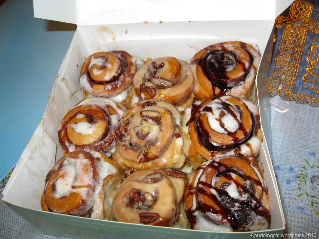 Photo of Cinnabon in Brooklyn City, New York, United States - 2 Picture of Food, Point of interest, Establishment, Store, Bakery