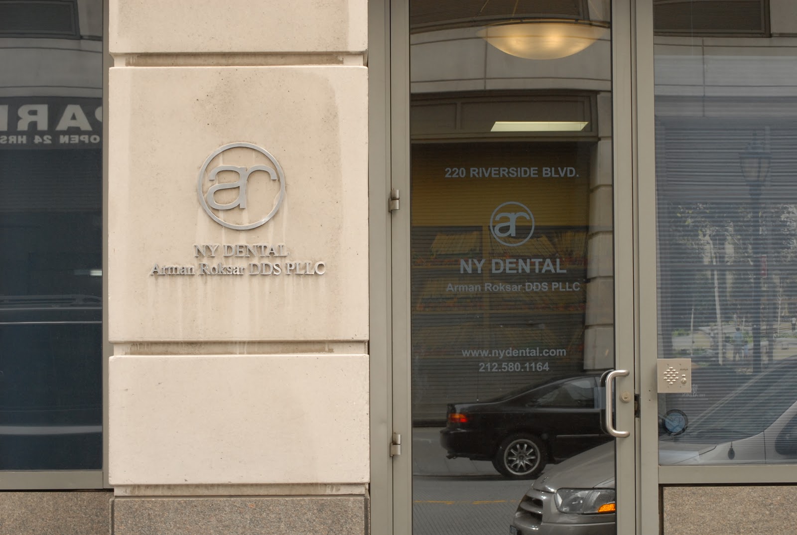 Photo of NY Dental - Arman Roksar DDS PLLC in New York City, New York, United States - 4 Picture of Point of interest, Establishment, Health, Dentist